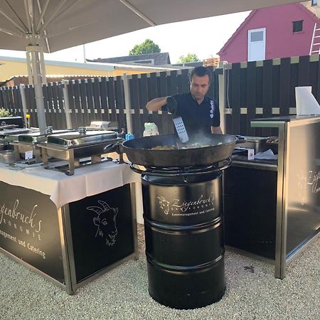 Ziegenbruch'S Gastronomie Hotell Spenge Exteriör bild