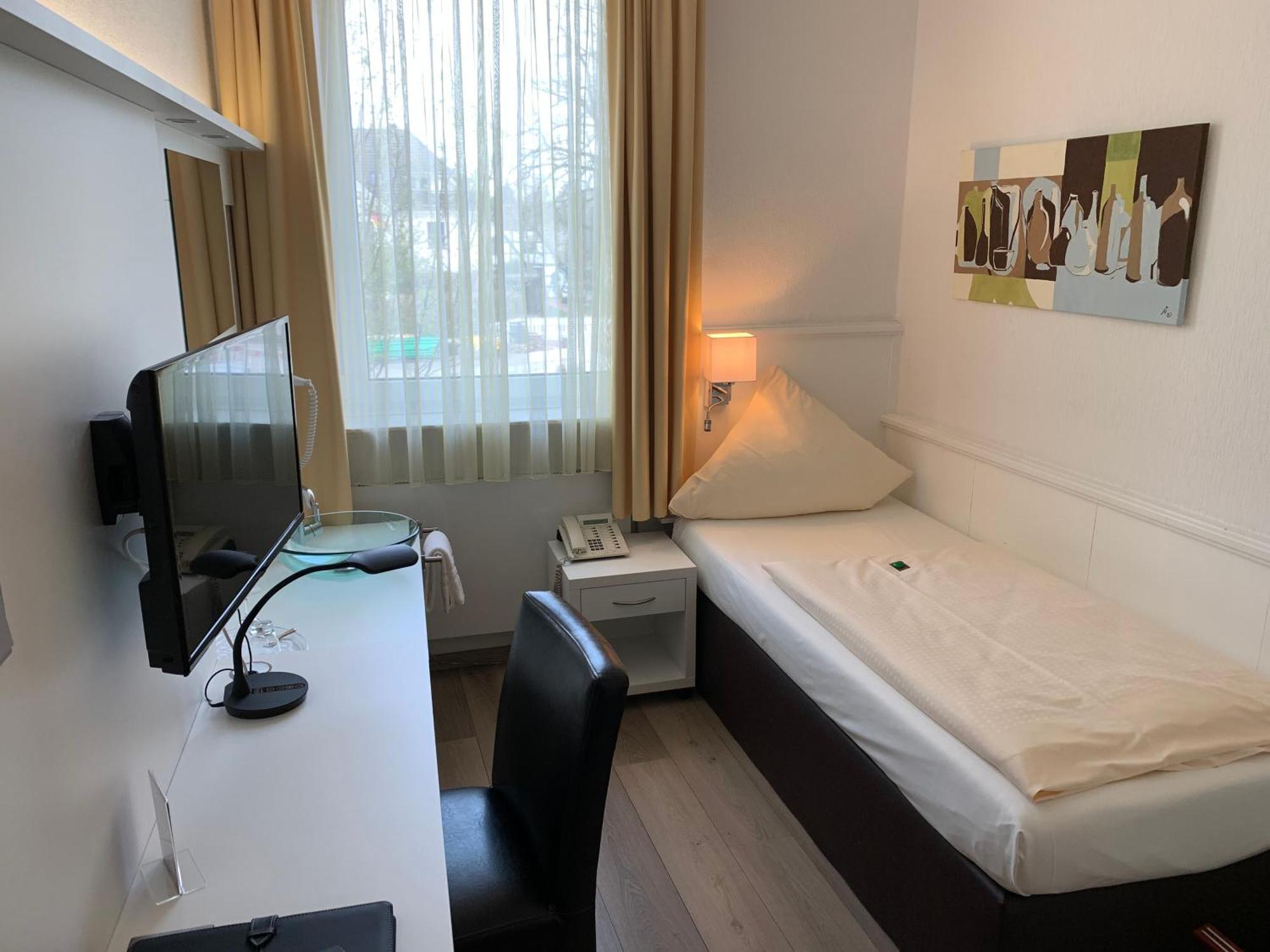 Ziegenbruch'S Gastronomie Hotell Spenge Exteriör bild